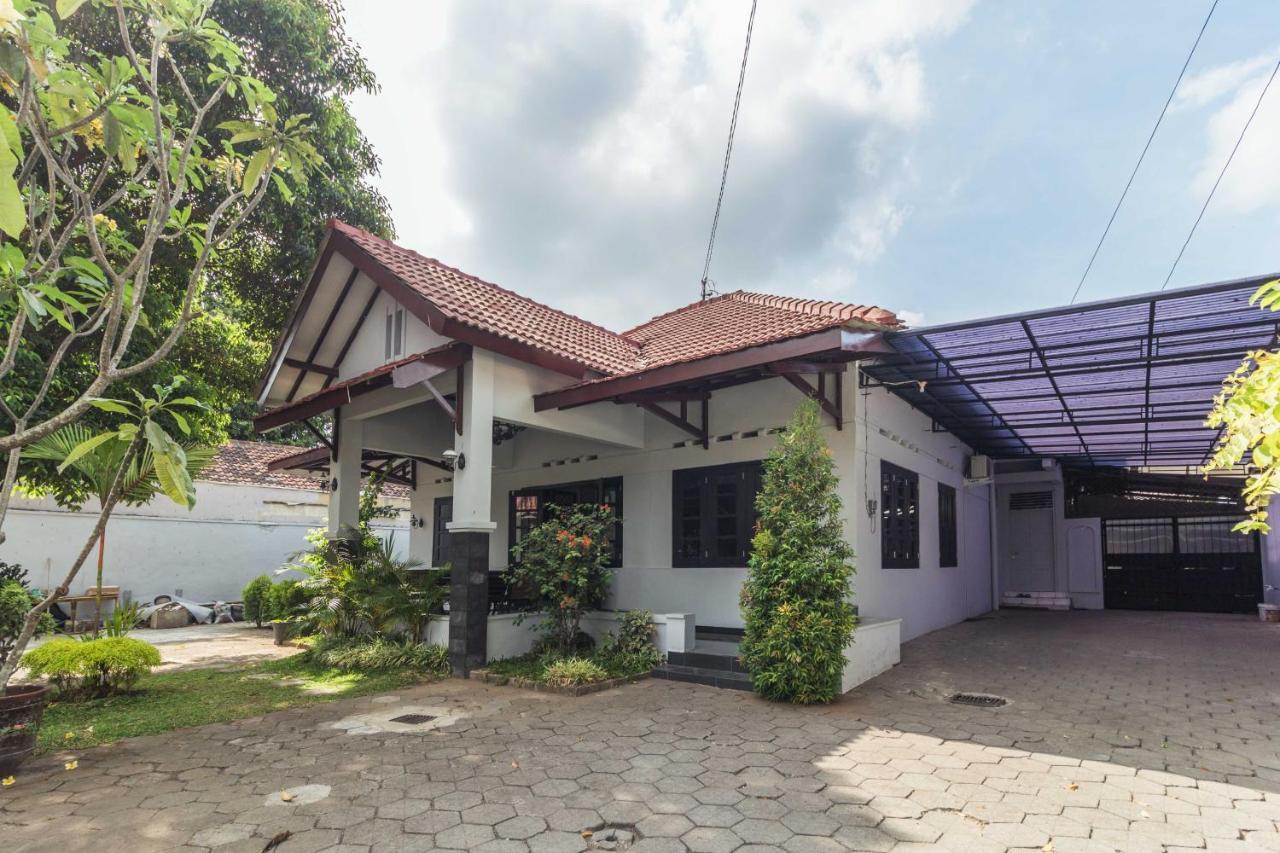 Ferienwohnung Ndalem Sarengat Yogyakarta Exterior foto