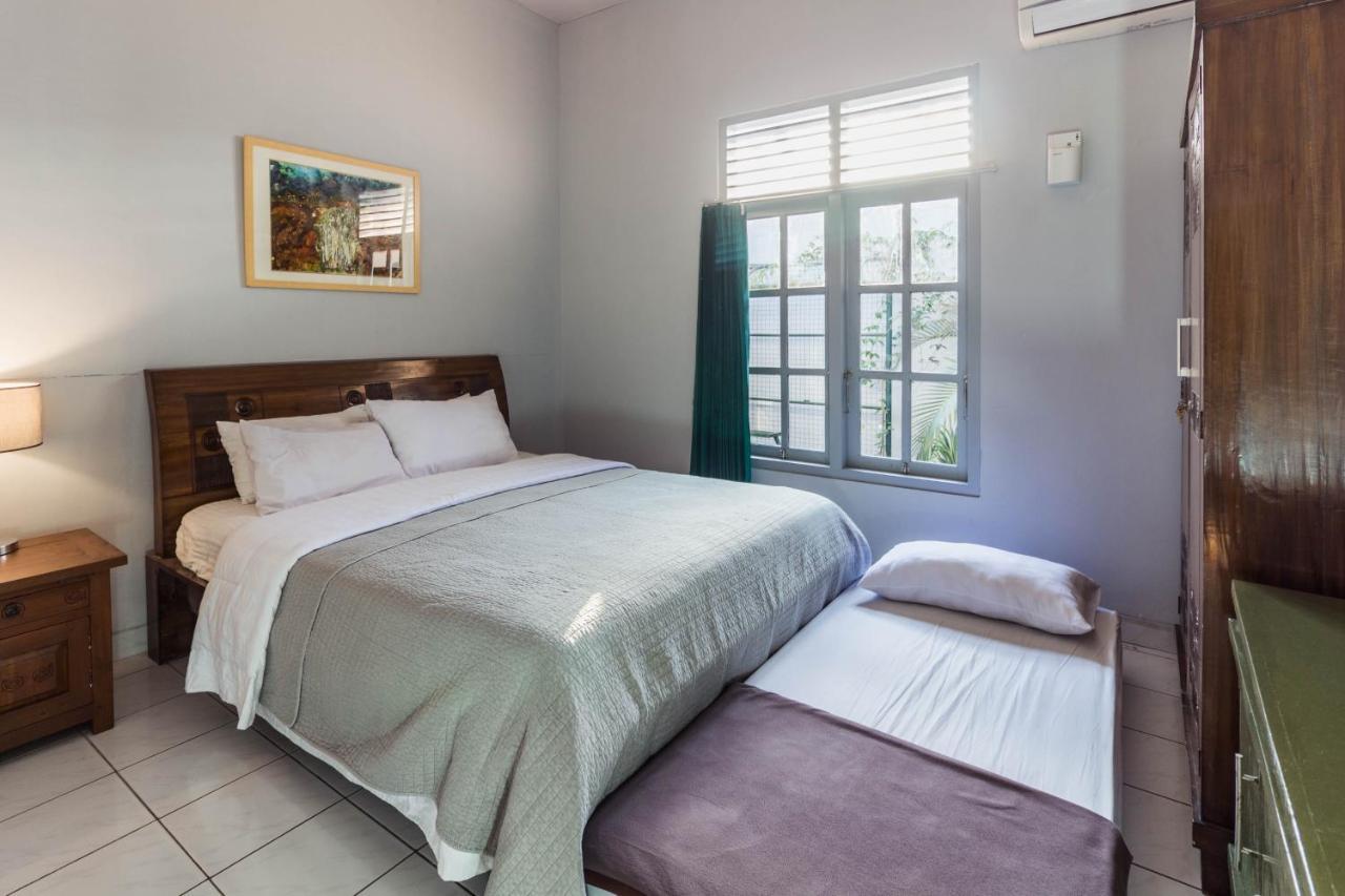 Ferienwohnung Ndalem Sarengat Yogyakarta Exterior foto